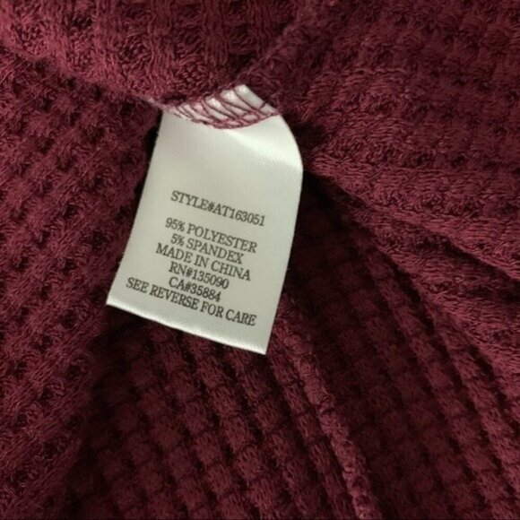 Altair’d State Thermal Top Small Maroon Henley Cozy Layering Fall - Picture 7 of 8